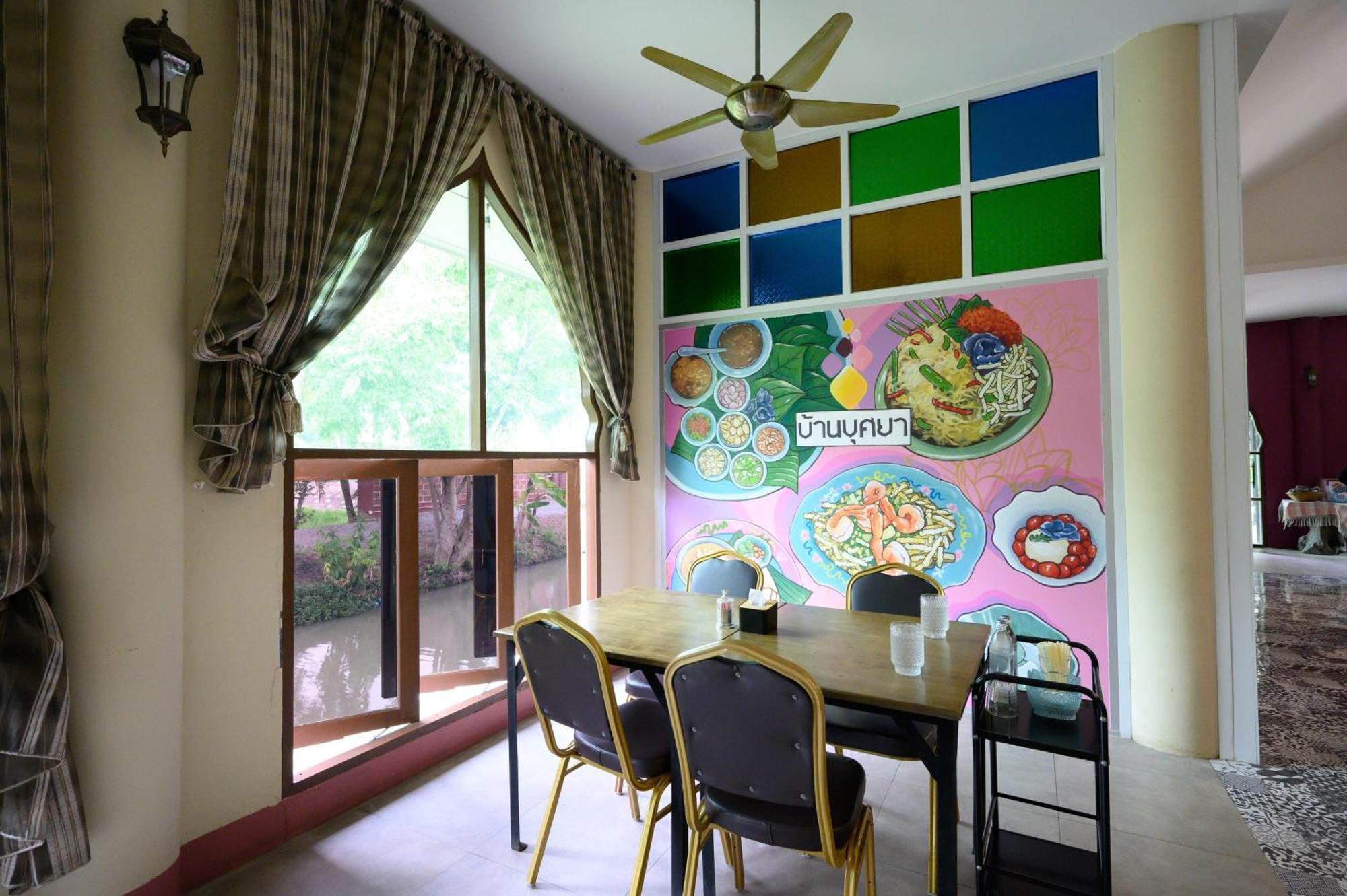 Busaya Resort & Cuisine Nakhon Pathom Eksteriør billede